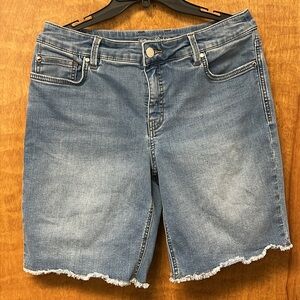 TOMMY BAHAMA Boracay Bermuda Denim Shorts size 8